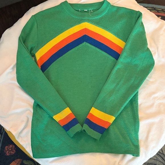 None Other - Vintage! Made in British Crown Colony of Hong Kong Green Crewneck Sweater